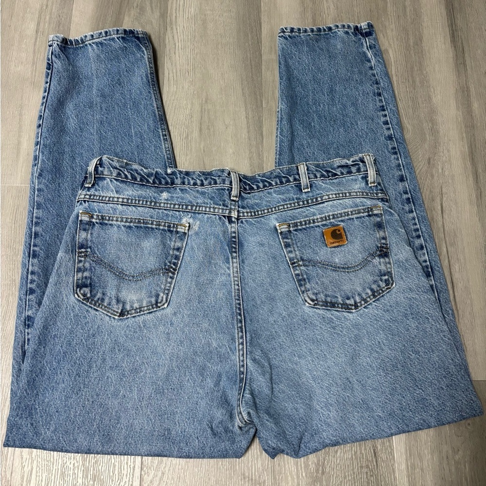 Carhartt Classic Distressed Blue Denim Jeans Men’s Size 42x34